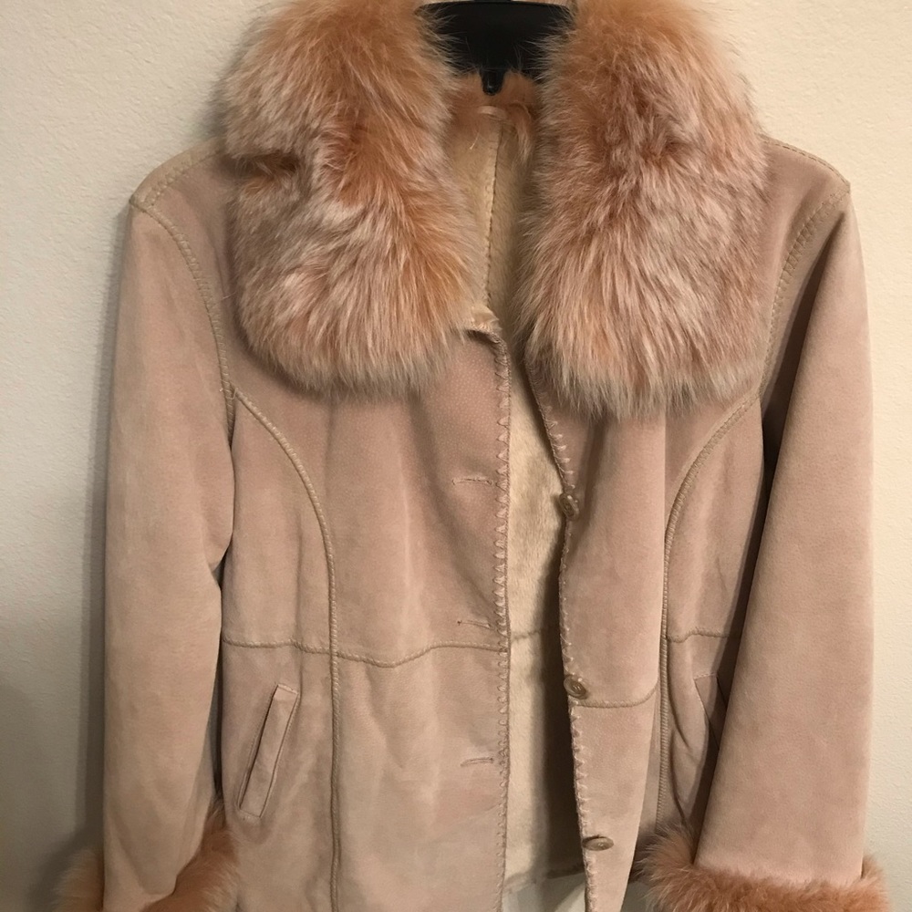 Gorgeous leather coat